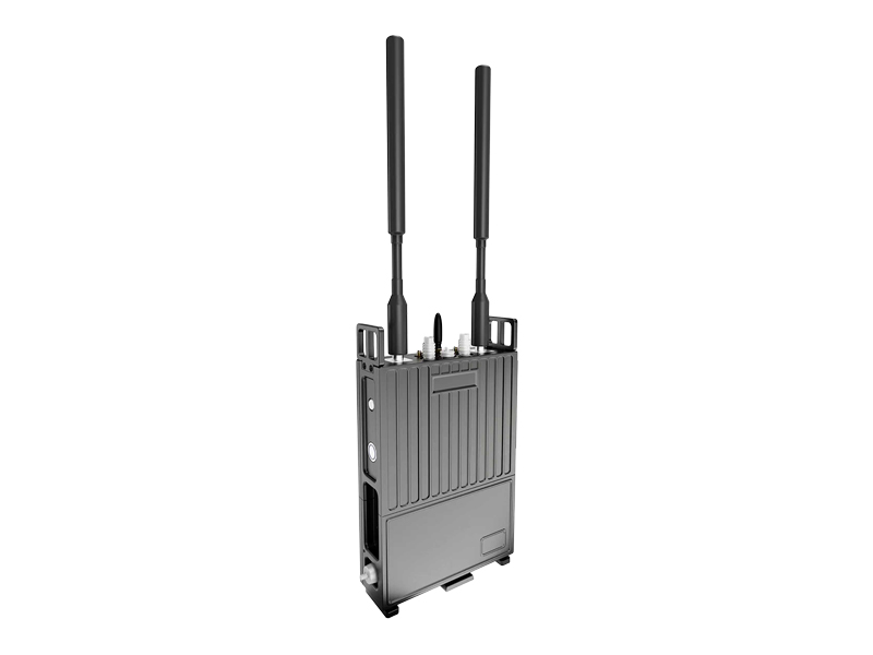Powerful-Backpack-Radio